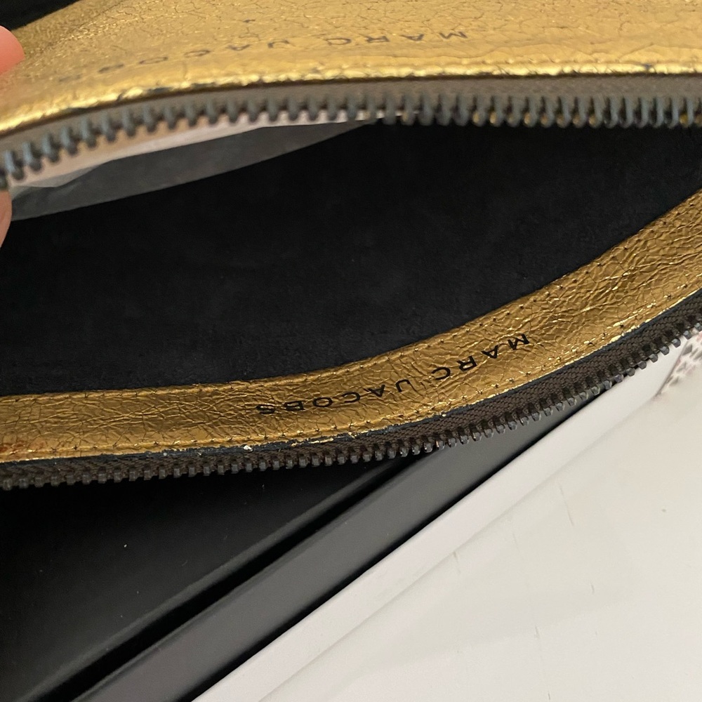 Marc Jacobs Zip Pouch - Picture 10 of 13